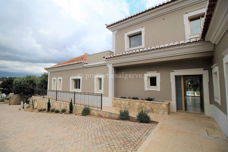 Santa Barbara de Nexe 13
