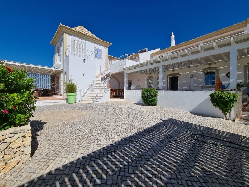 Santa Barbara de Nexe 3
